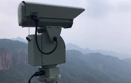 森林消防监控-双光谱热成像摄像机远距离监控